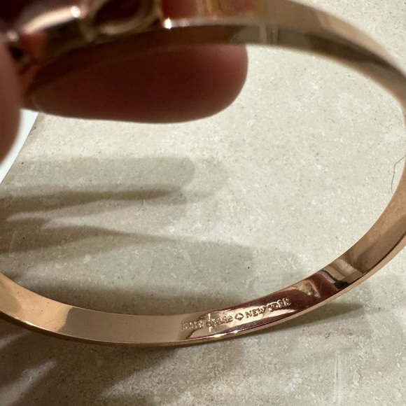 kate spade bow bangle - Picture 2 of 2